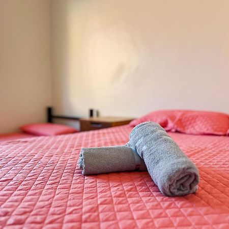 Apartamento Na Praia Do Forte - Poucos Passos Do Mar กาโบฟรีโอ ภายนอก รูปภาพ
