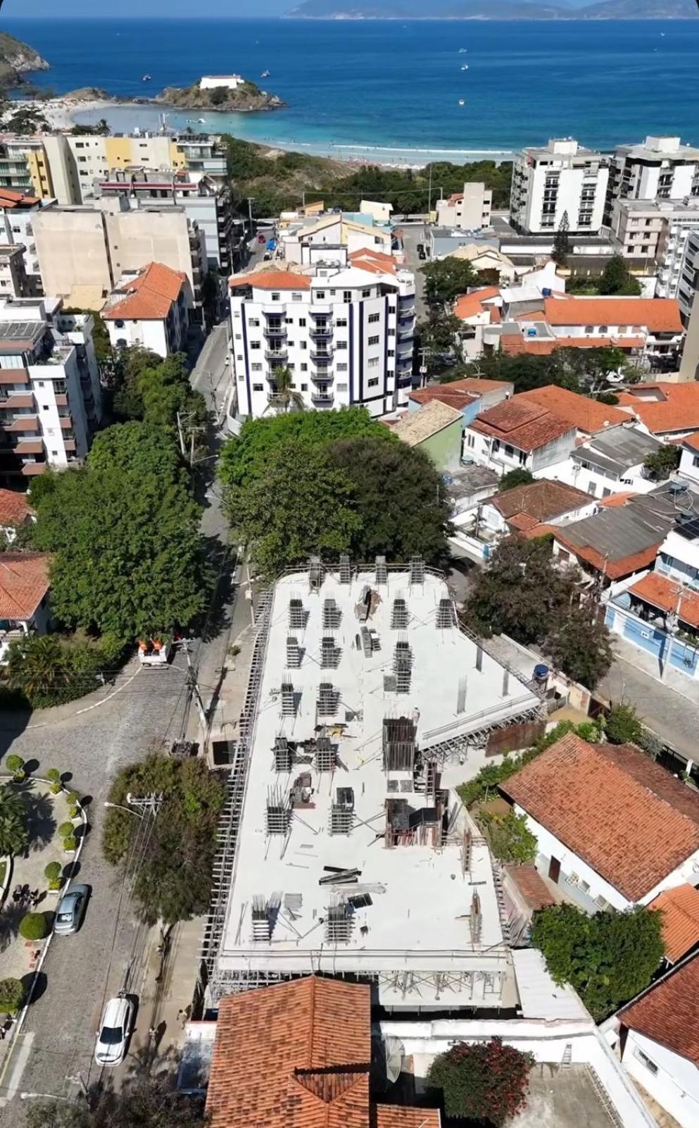 Apartamento Na Praia Do Forte - Poucos Passos Do Mar กาโบฟรีโอ ภายนอก รูปภาพ